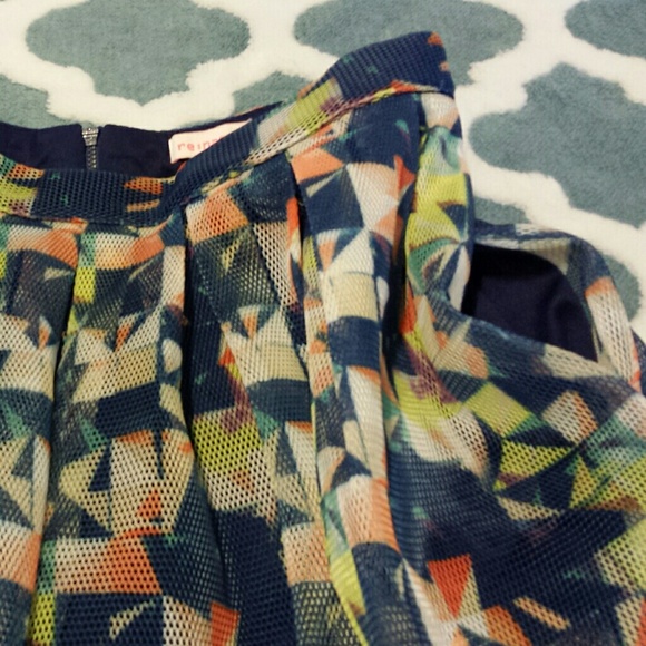 Pleated Multi-colored Puff Skirt - Picture 3 of 7